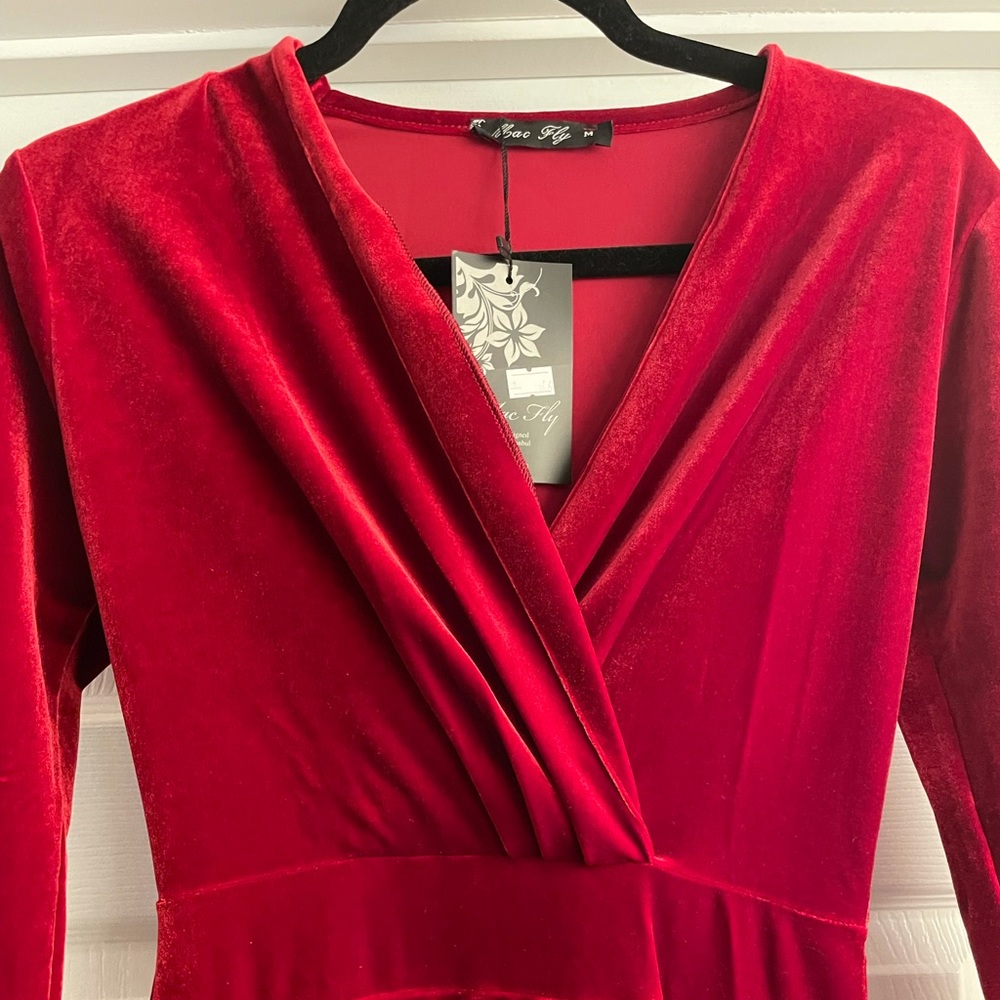 WINE RED VELVET MIDI DRESS